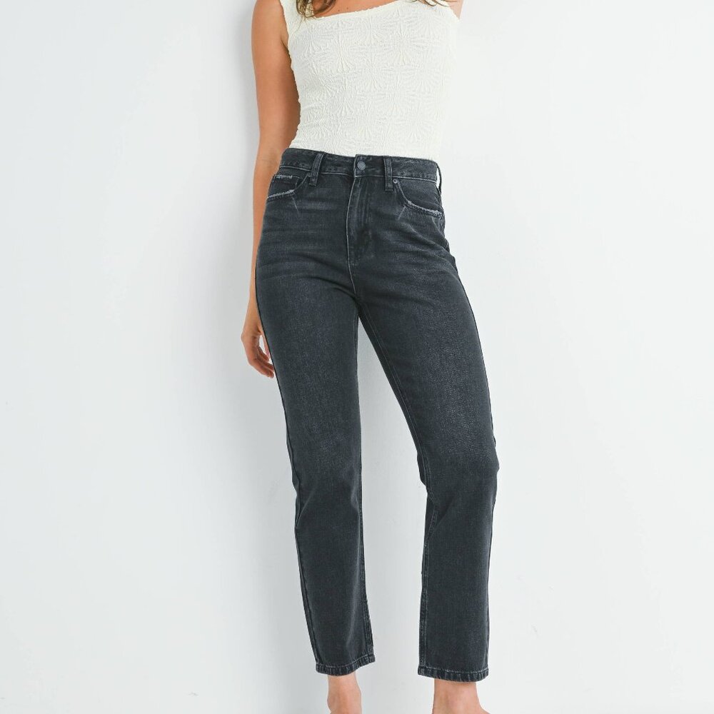 NWT JBD Just Black Denim Perfect Mom Jean